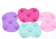 Load image into Gallery viewer, Makeup brush scrubber board